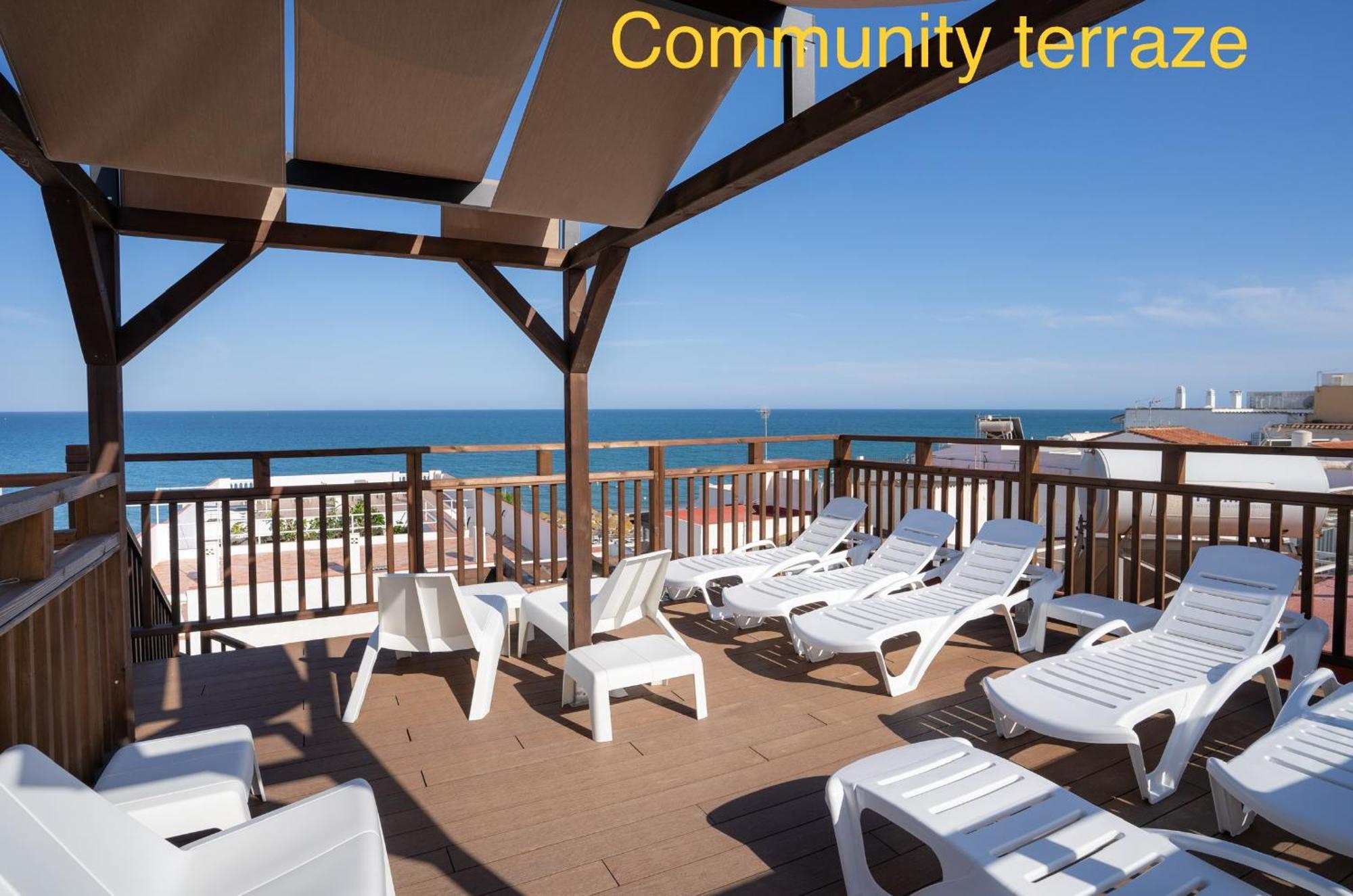 Playa Carihuela Estudio Rey El Carmen טורמולינוס מראה חיצוני תמונה